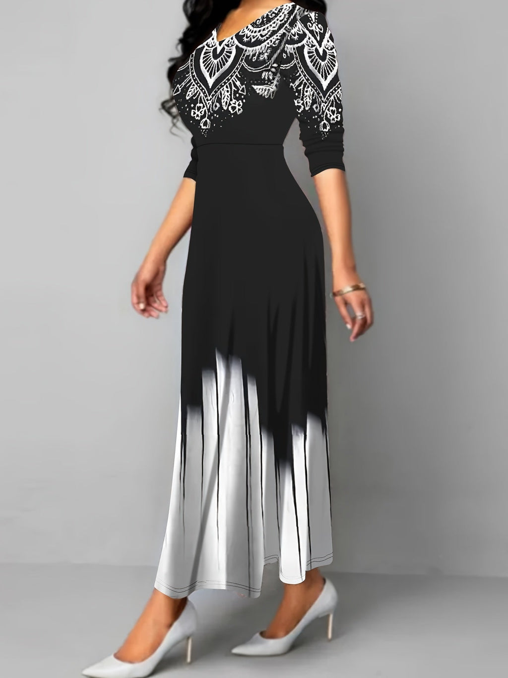Rosalyn | Maxikleid in A-Linie mit kunstvollem Druck