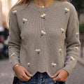 Lena | Pullover mit Blumenstickerei