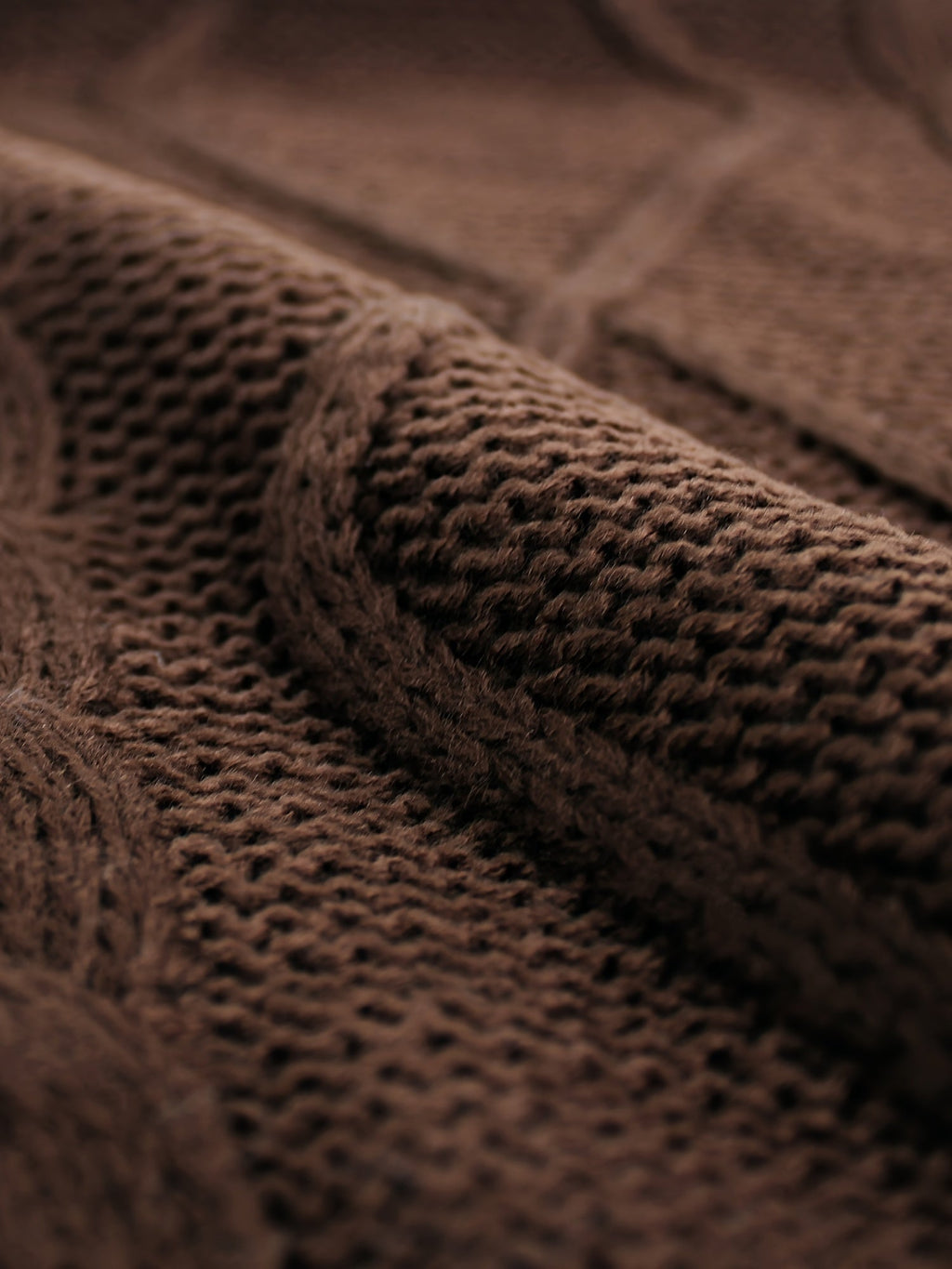 Colleen | Cable-Knit V-Neck Sweater Vest