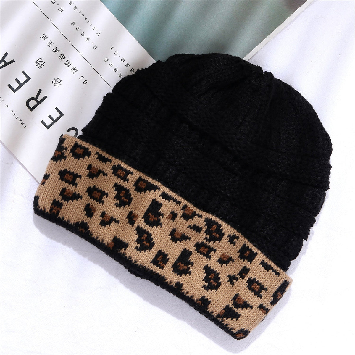 Trieber Strickmütze mit Leopardenmuster und Umschlag – Polyacryl, Einheitsgröße, 9 Farben