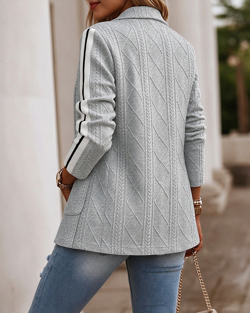 Lässiger Damen-Strickblazer mit Argyle-Zopfmuster-Jacquard, kontrastierendem Seitenstreifen, lockerer Passform und einreihiger Knopfleiste