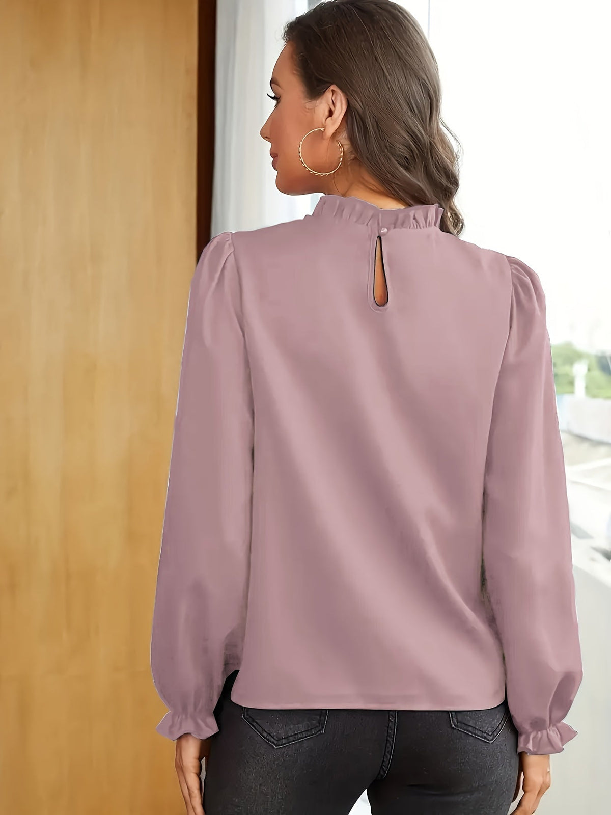 Katherine | Bluse mit Puffärmeln und Rüschenkragen