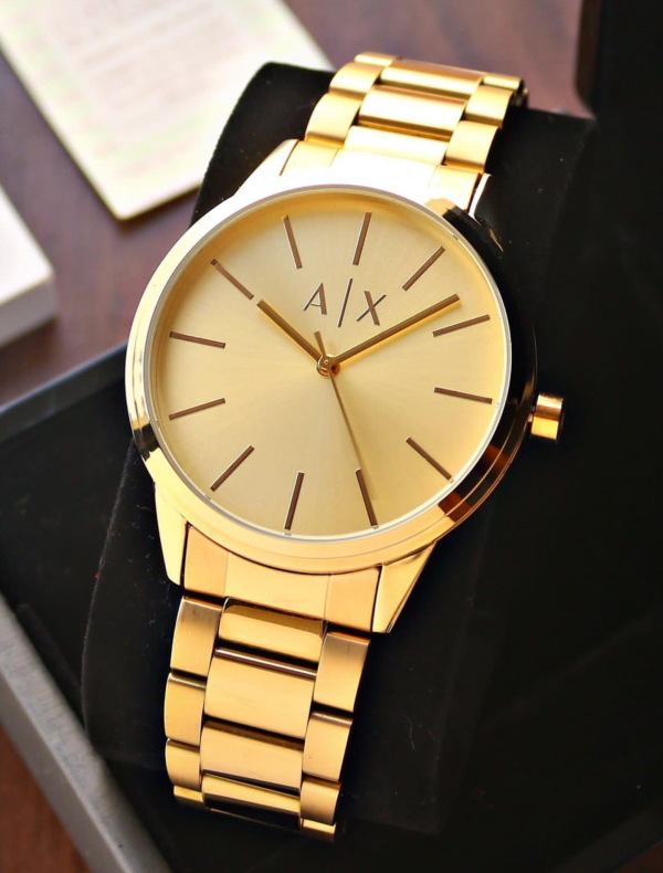 Armani Exchange Cayde AX2707 Herren-Analoguhr – Goldfarbenes Zifferblatt mit passendem Edelstahlarmband in Gold