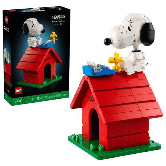 LEGO Ideas 21368 Peanuts: Snoopy's Doghouse Building Set