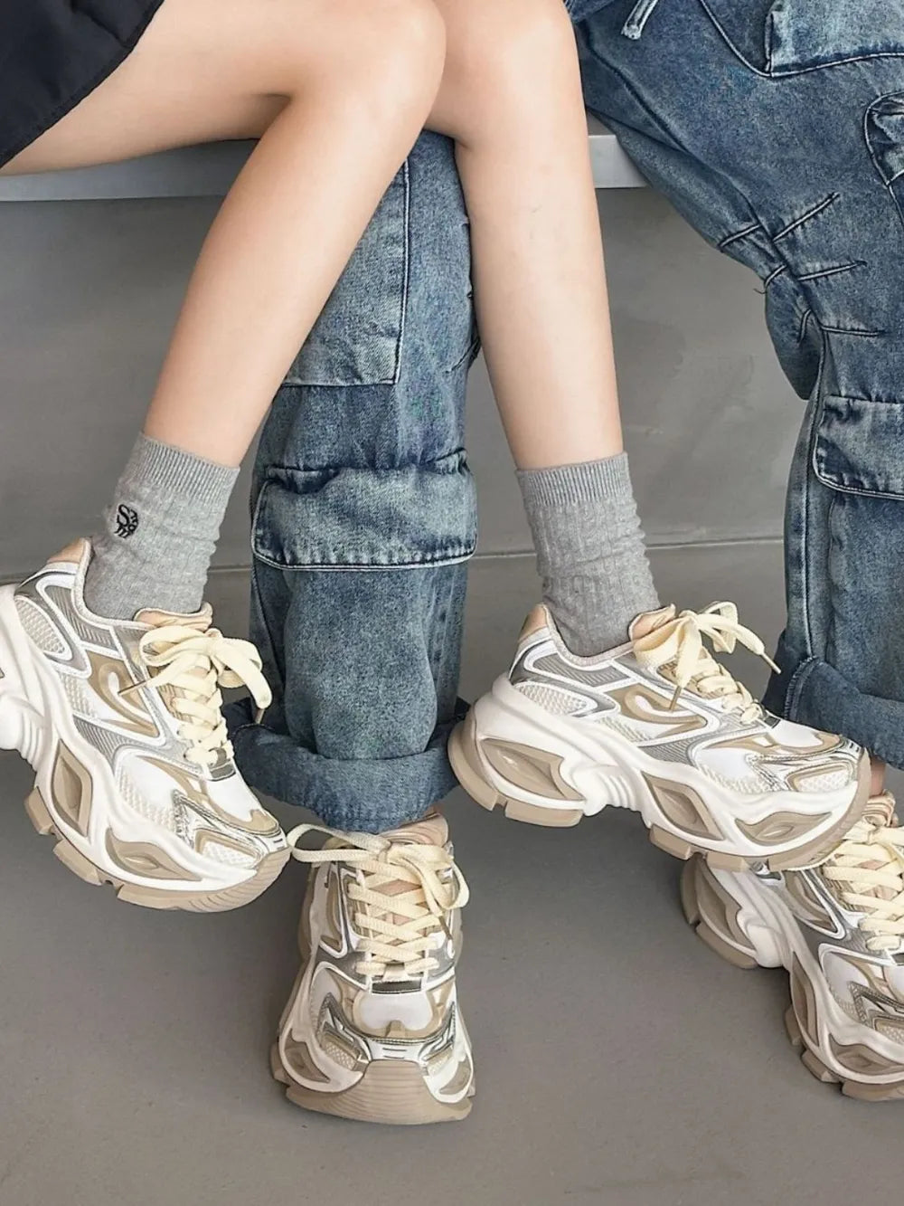 Unisex Chunky Platform Sneakers – Breathable Design for Men and Women