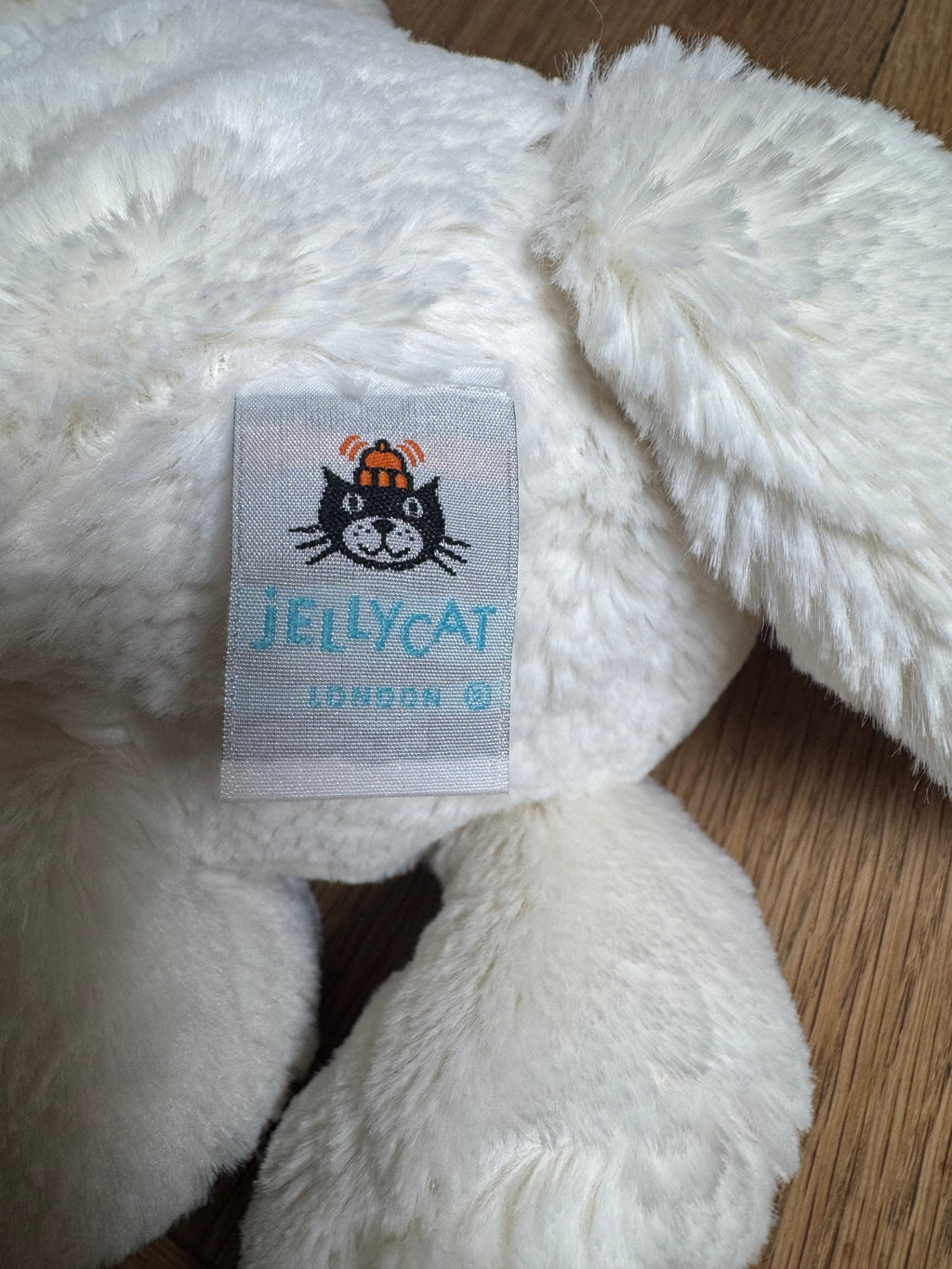 Jellycat Bashful Arctic Fox