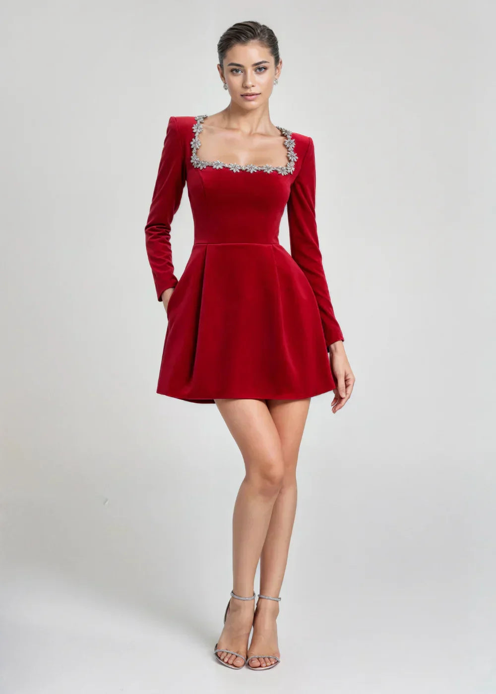 Lucinda | Elegantes Samtkleid kurz