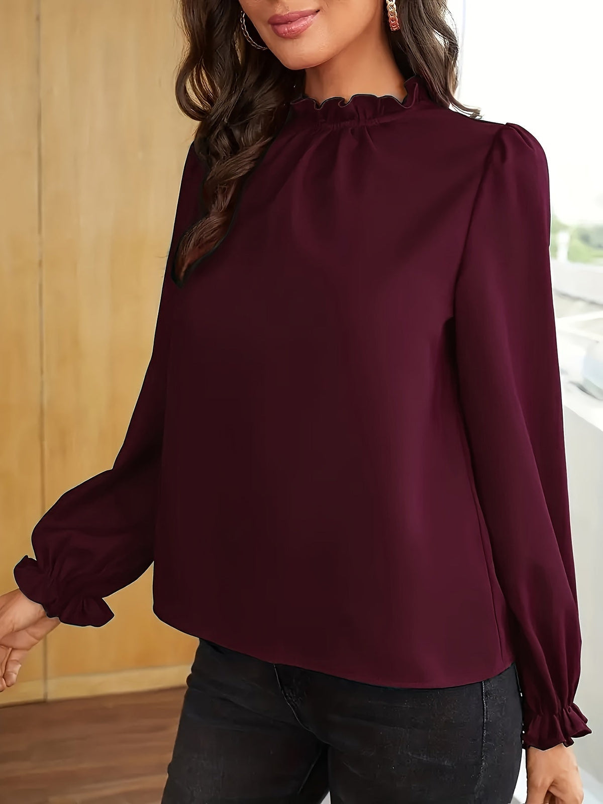 Katherine | Bluse mit Puffärmeln und Rüschenkragen