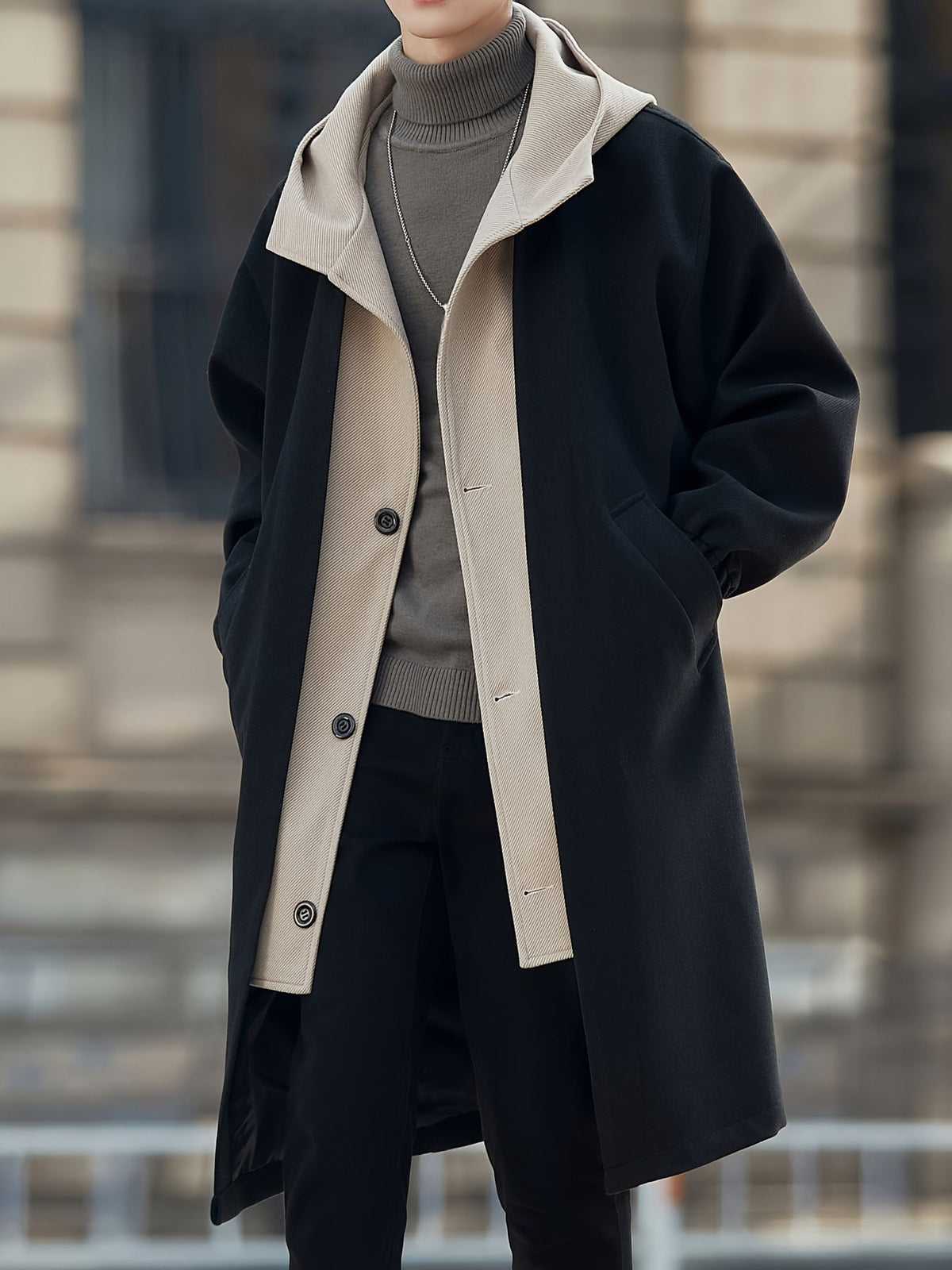 Cornelius | Mehrlagiger Longline-Mantel mit Kapuze