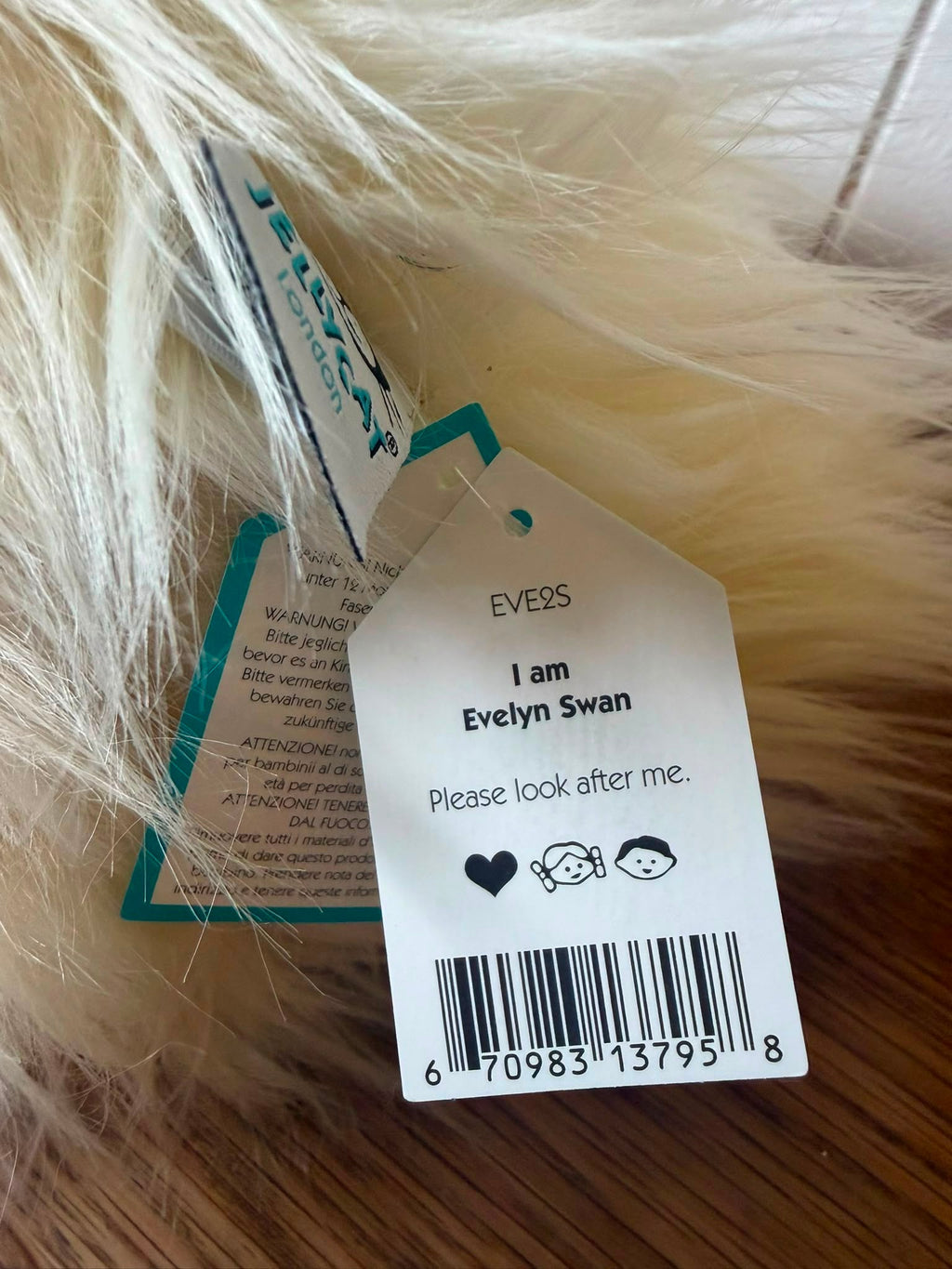Jellycat Evelyn Swan