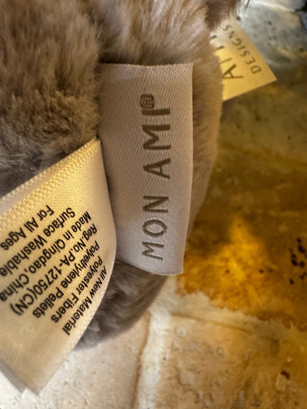 Mon Ami | Selky Seal