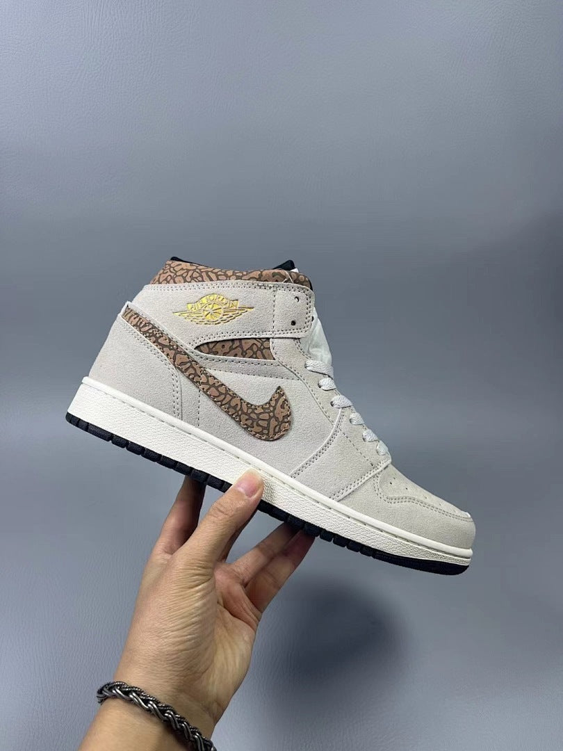 Air Jordan 1 Mid SE Elephant Print – Light Bone / Brown / Gold