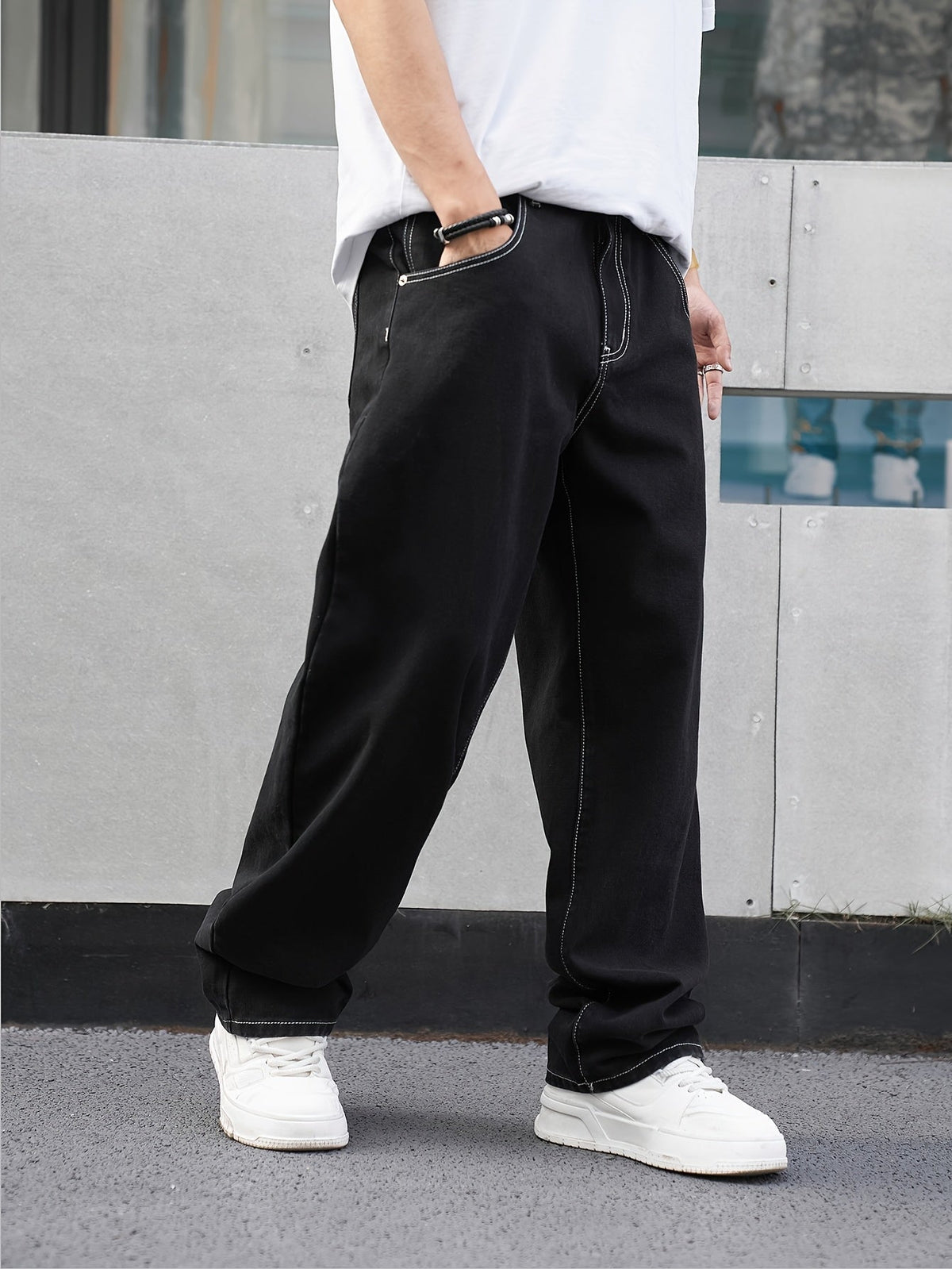 Russell | Locker geschnittene gerade Hose