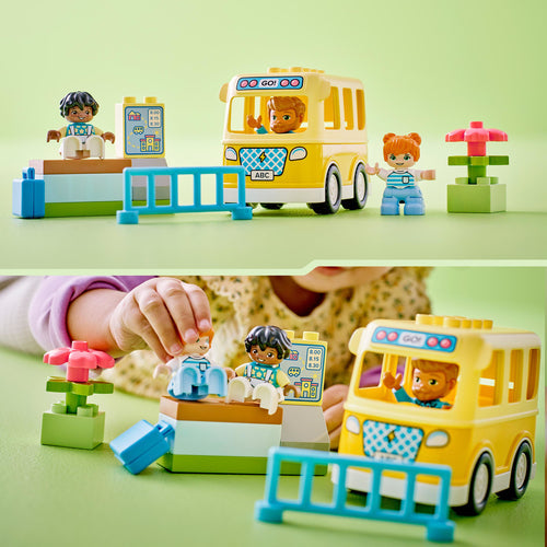 10988 Lego Duplo Le bus scolaire
