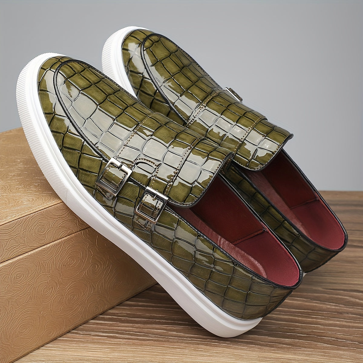 Rowan | Geschnallte Slipper