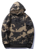 Kapuzenpullover mit Kordelzug und Camouflage-Muster