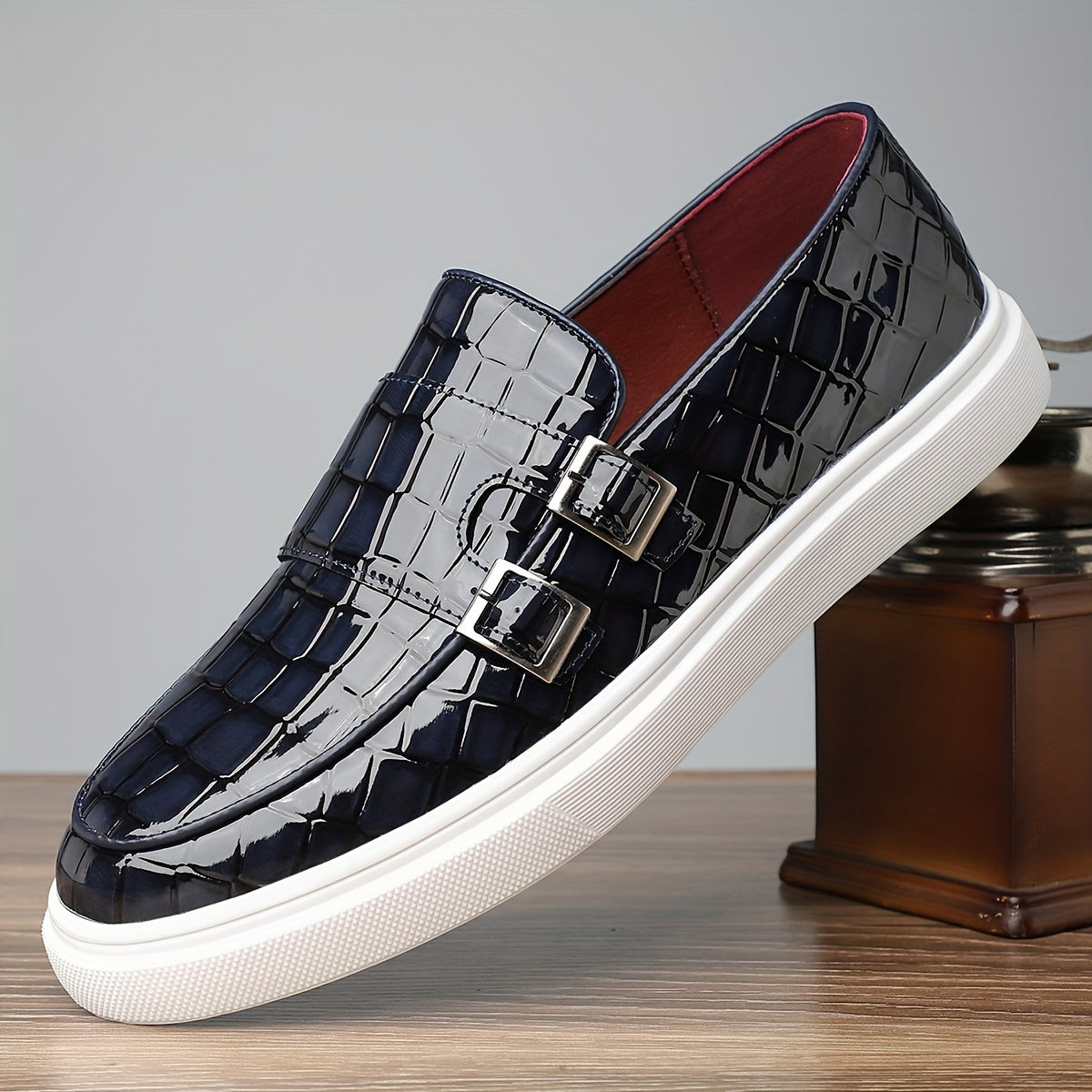 Rowan | Geschnallte Slipper