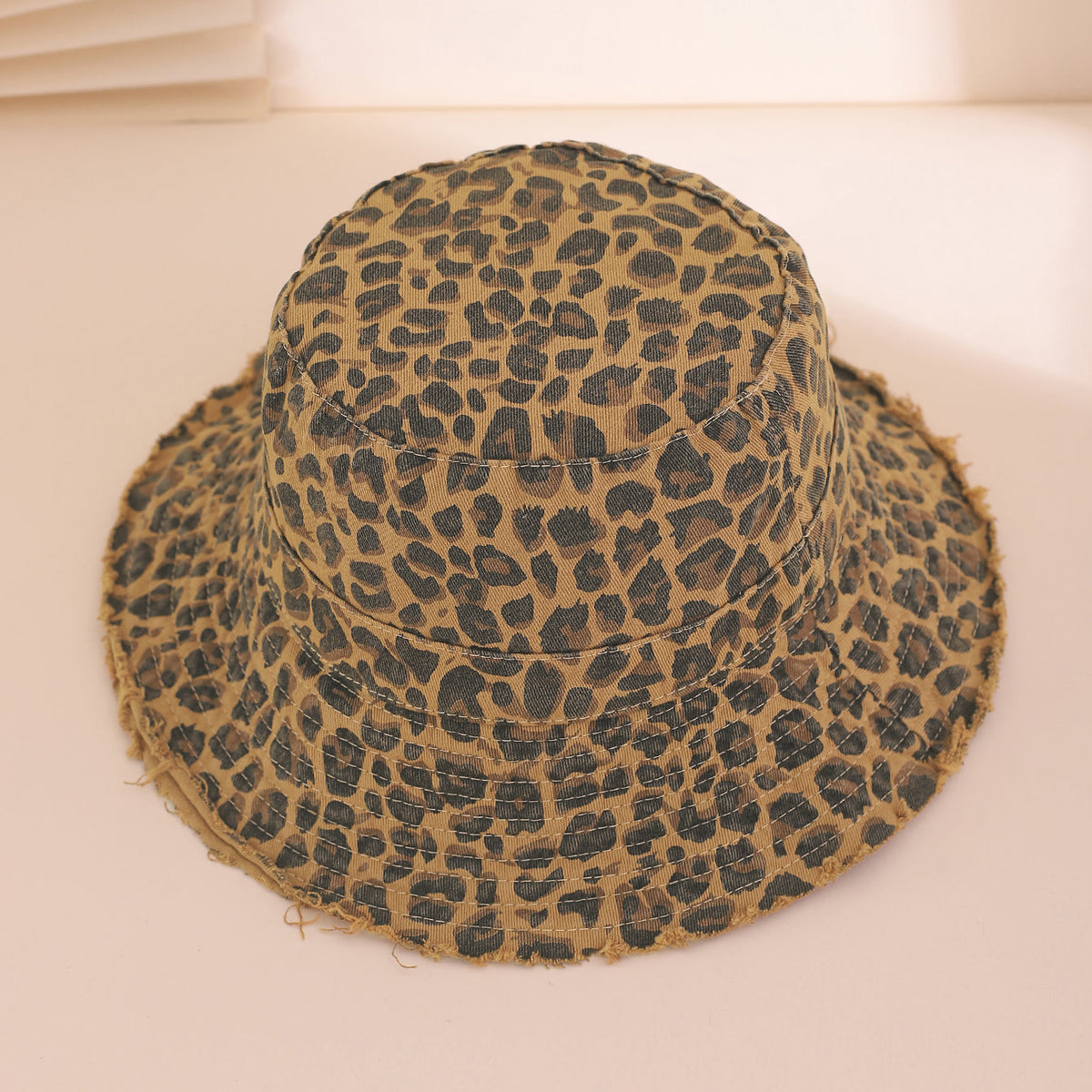 Pickens Bucket-Hat mit Leopardenmuster-Besatz – breite Krempe, Vintage-Mode