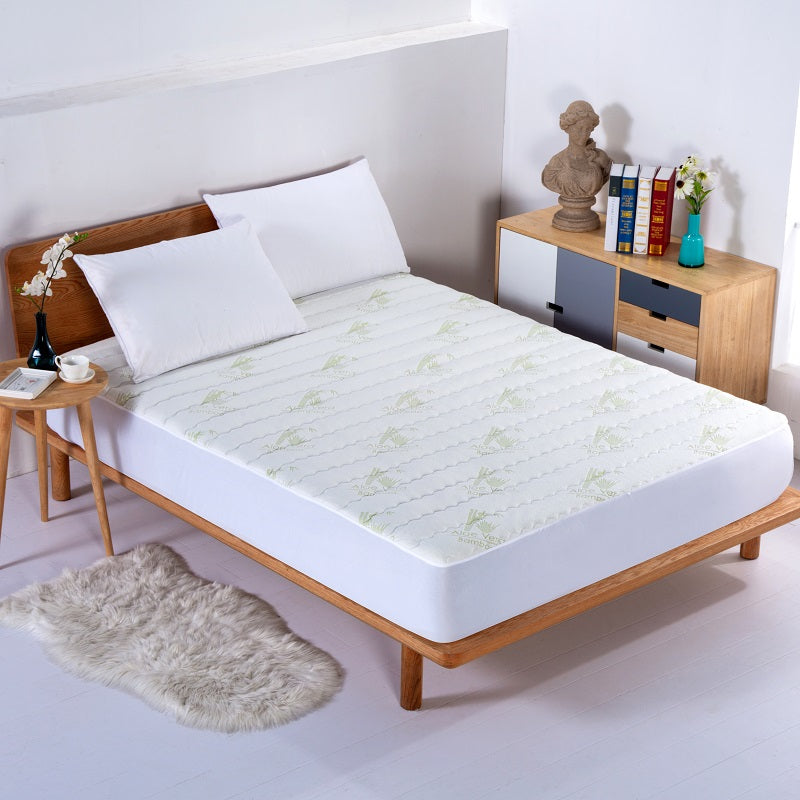 Bed Bath Fashions Aloe Vera Quilted Mattress Pad