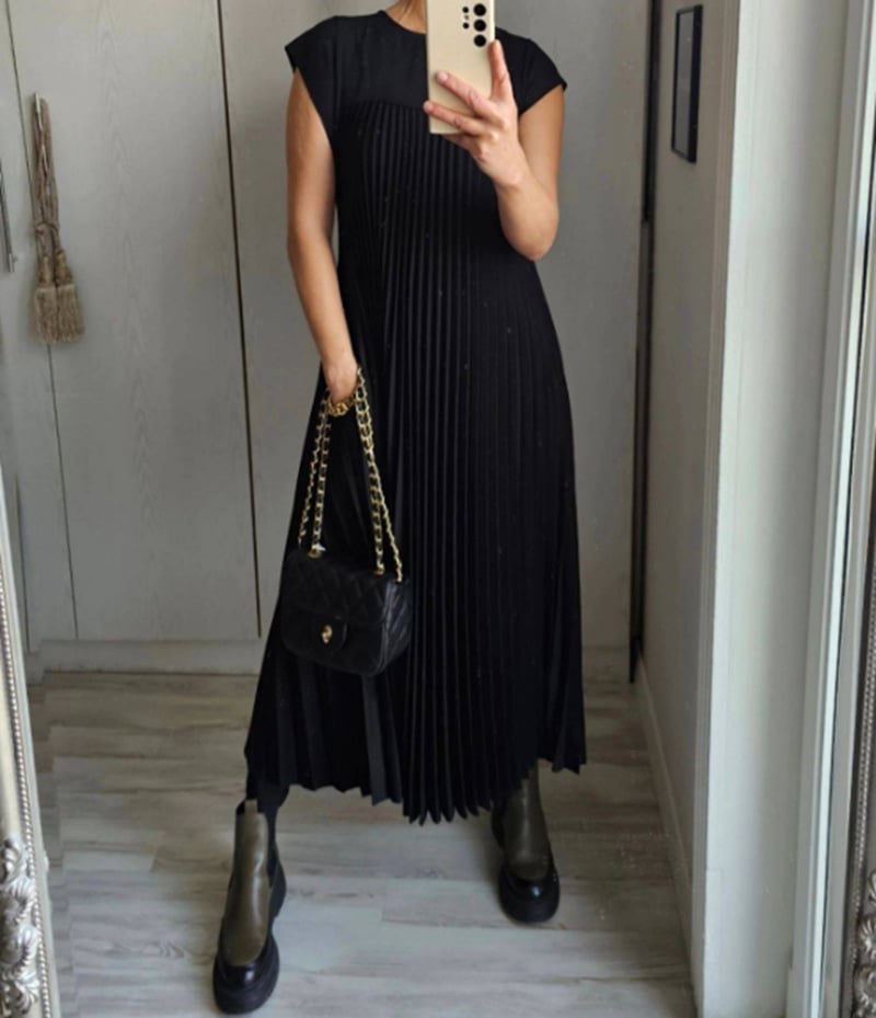 Freya | Zeitloses Wohlfühlkleid