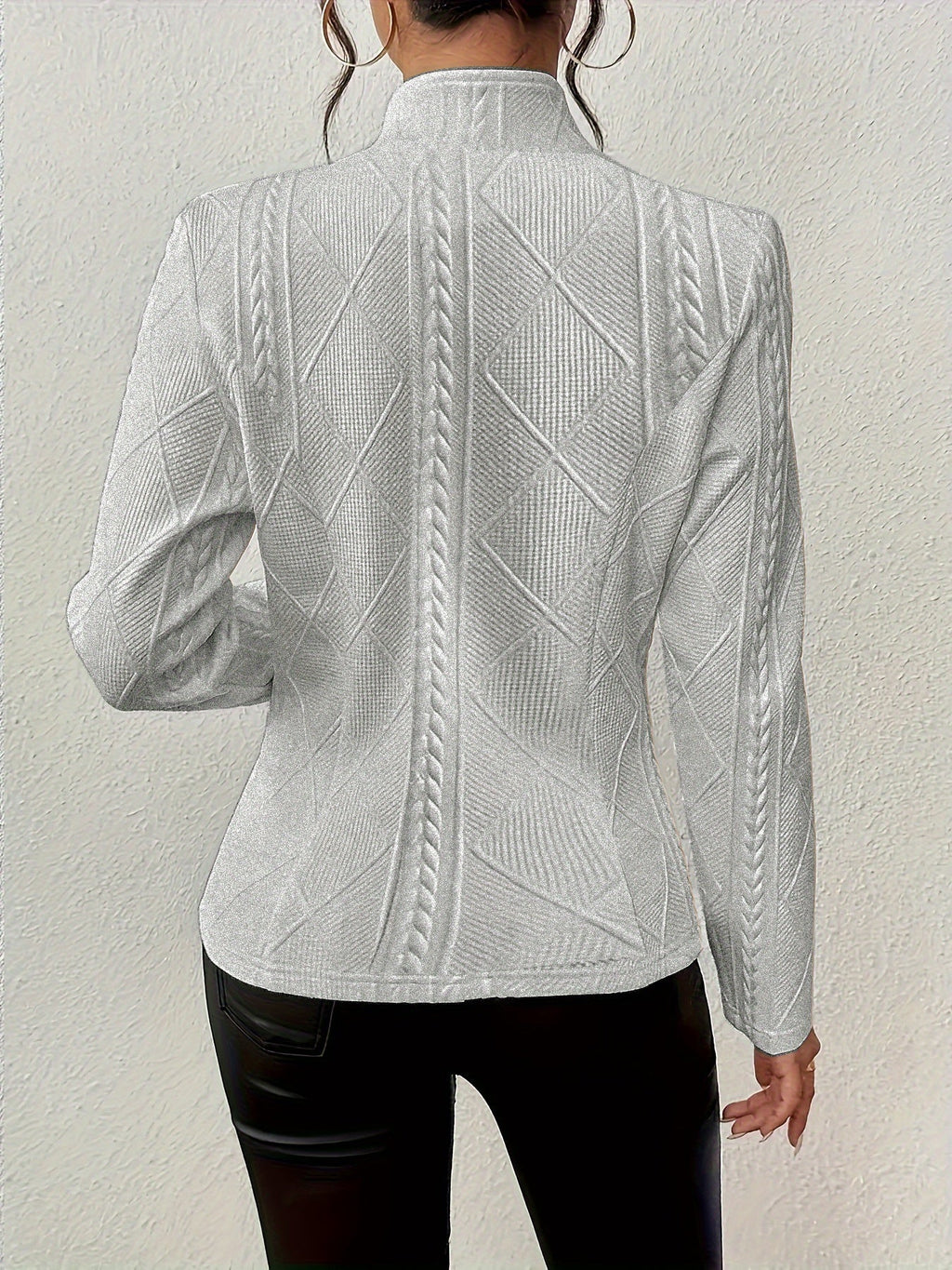 Delilah | Strukturierte, taillierte Jacke