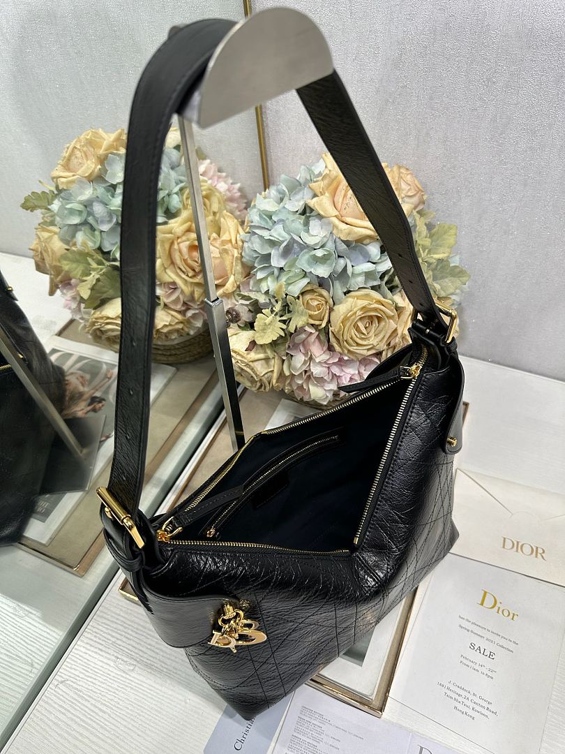 Dior Toujours Bag Large – Black Macrocannage Crinkled Calfskin Gold CD Charm