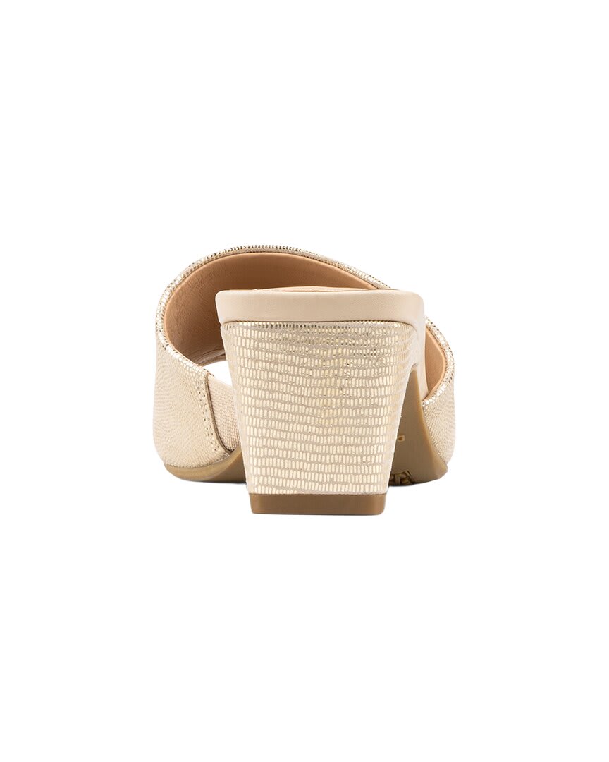 Donald Pliner Dalayna Leather Sandal