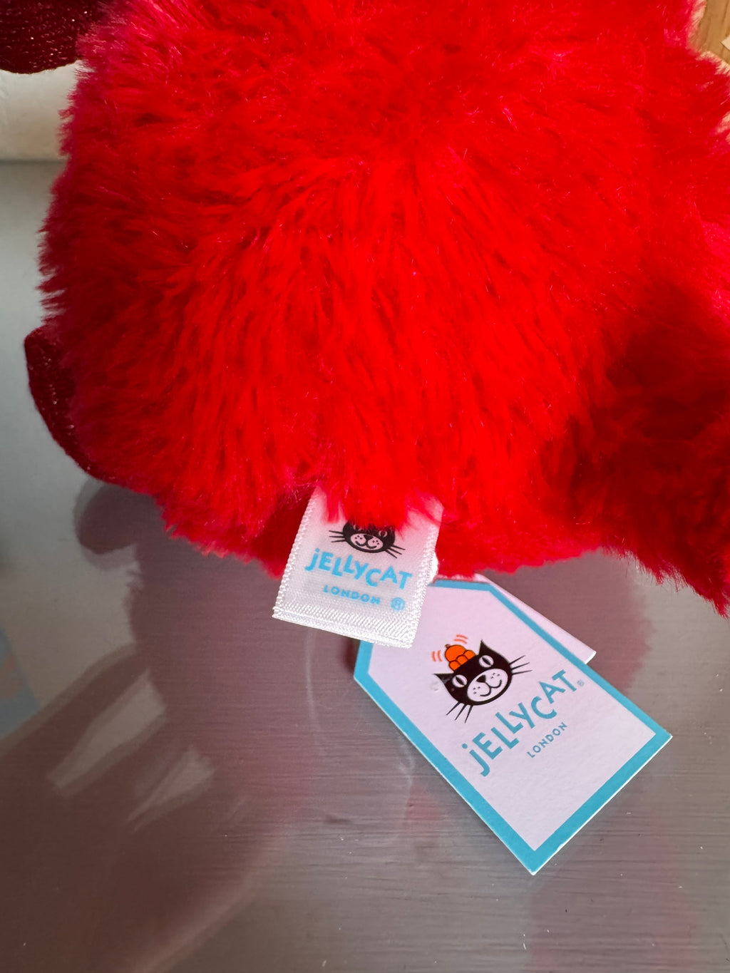 Jellycat Hugg McSnugg
