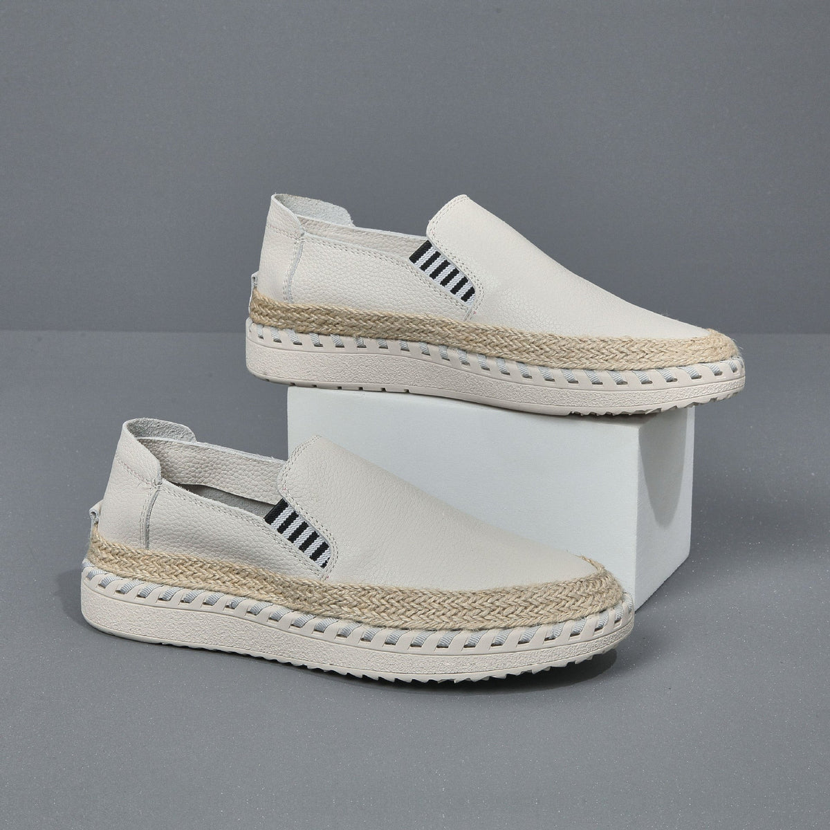 Handmade Leather Fisherman Shoes for Men – Cowhide One-Foot Casual Wear