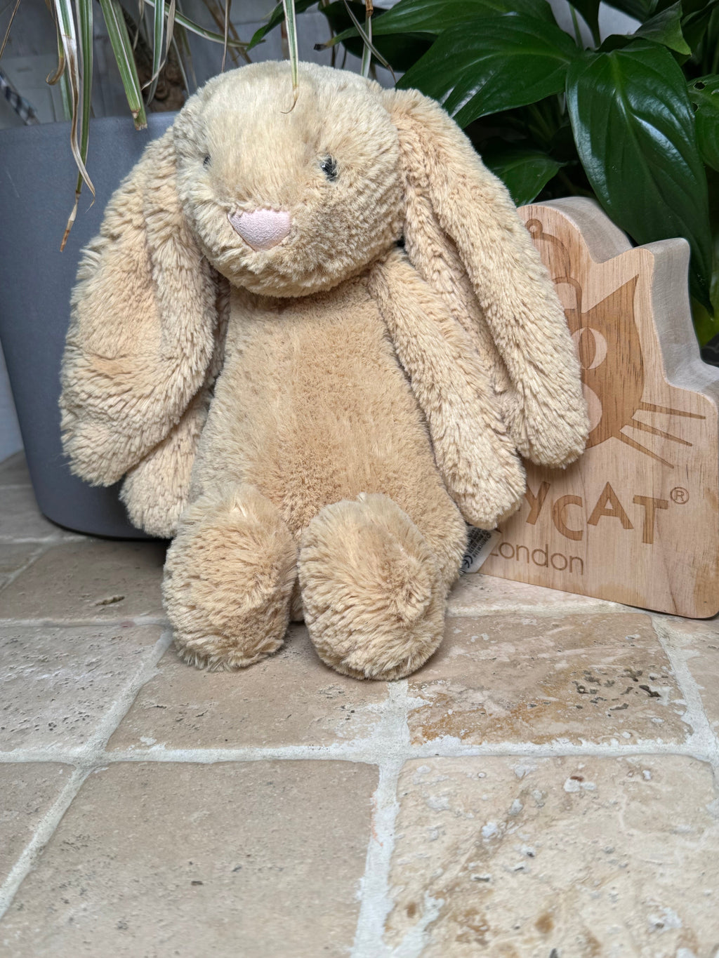 Jellycat Medium Bashful Honey Bunny