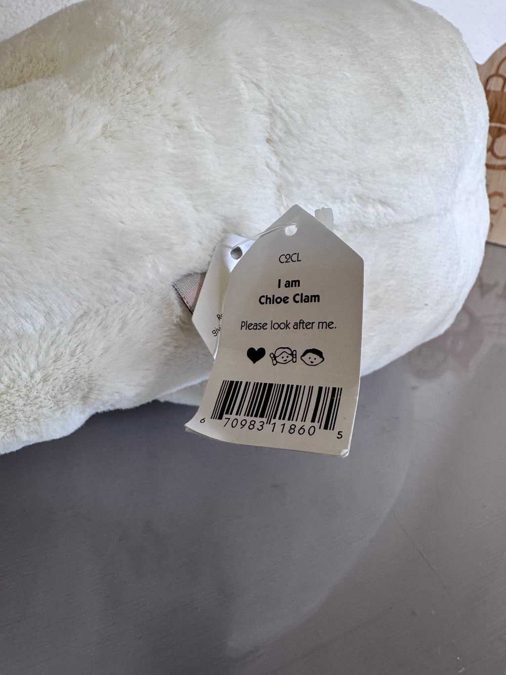 Jellycat Chloe Clam | Large Size