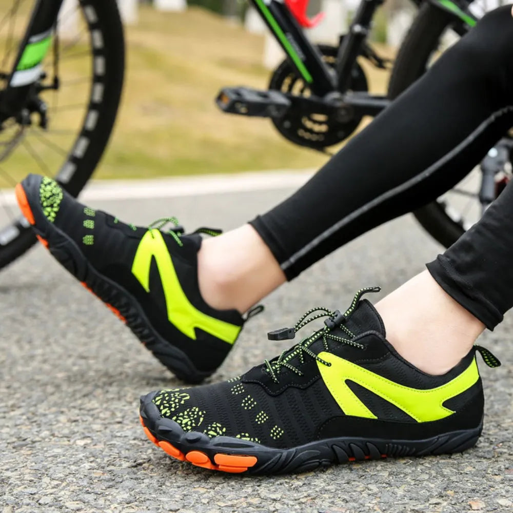 Breathable Mesh Athletic Shoes with Elastic Lock Laces for Men