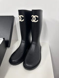 C-High-Stiefel mit Karton