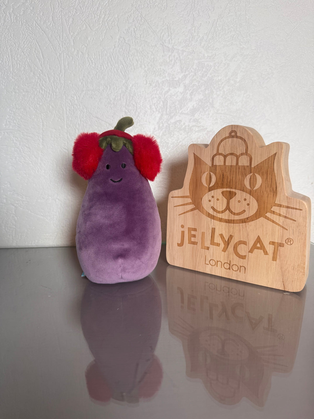 Jellycat Toastie Vivacious Aubergine
