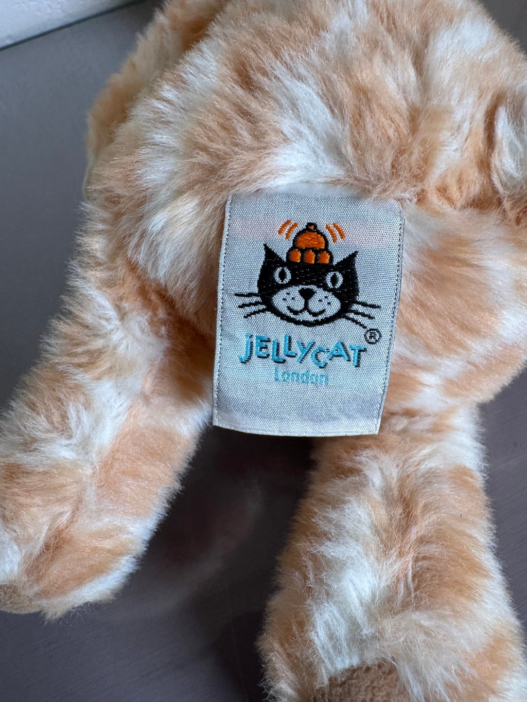 Jellycat Fluffles Giraffe