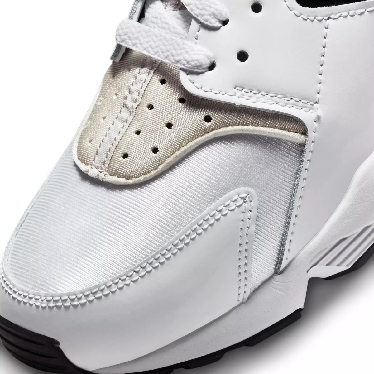 Nike Women's Air Huarache Sneakers
