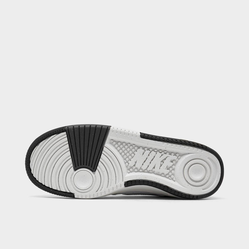 Nike Women's Gamma Force White/Black