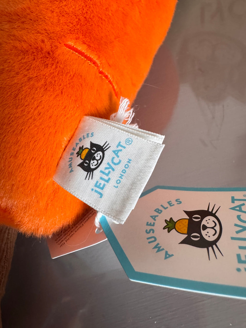 Jellycat Amuseables Carrot
