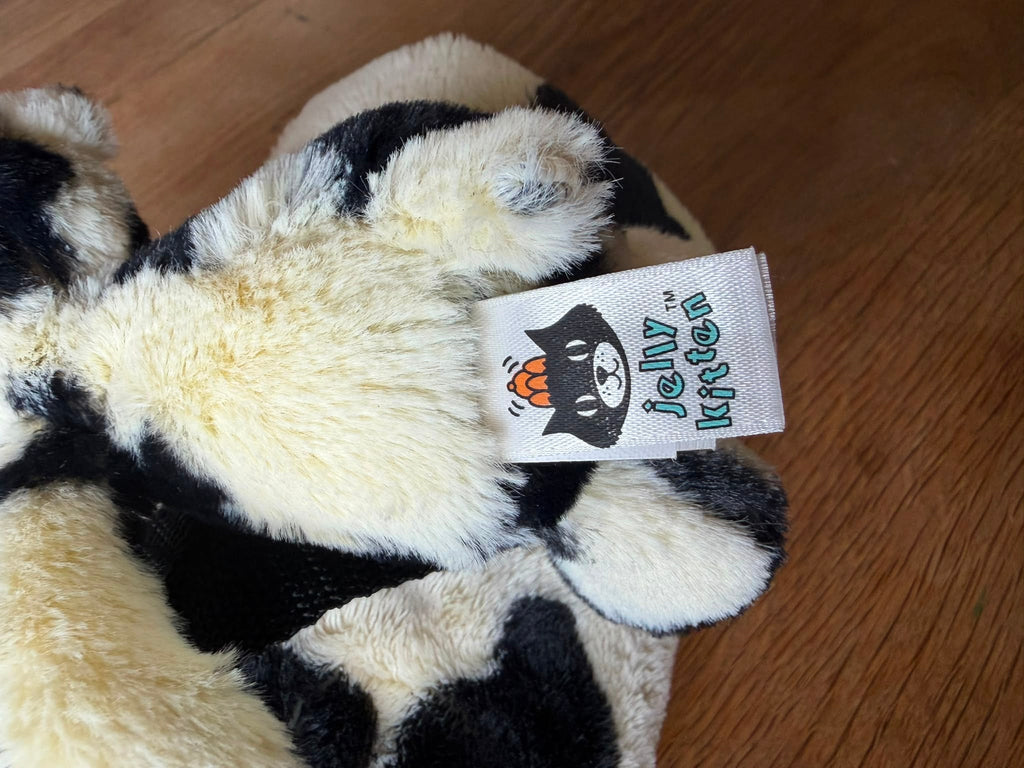 JellyKitten Bashful Calf travel set | Rare Collectible