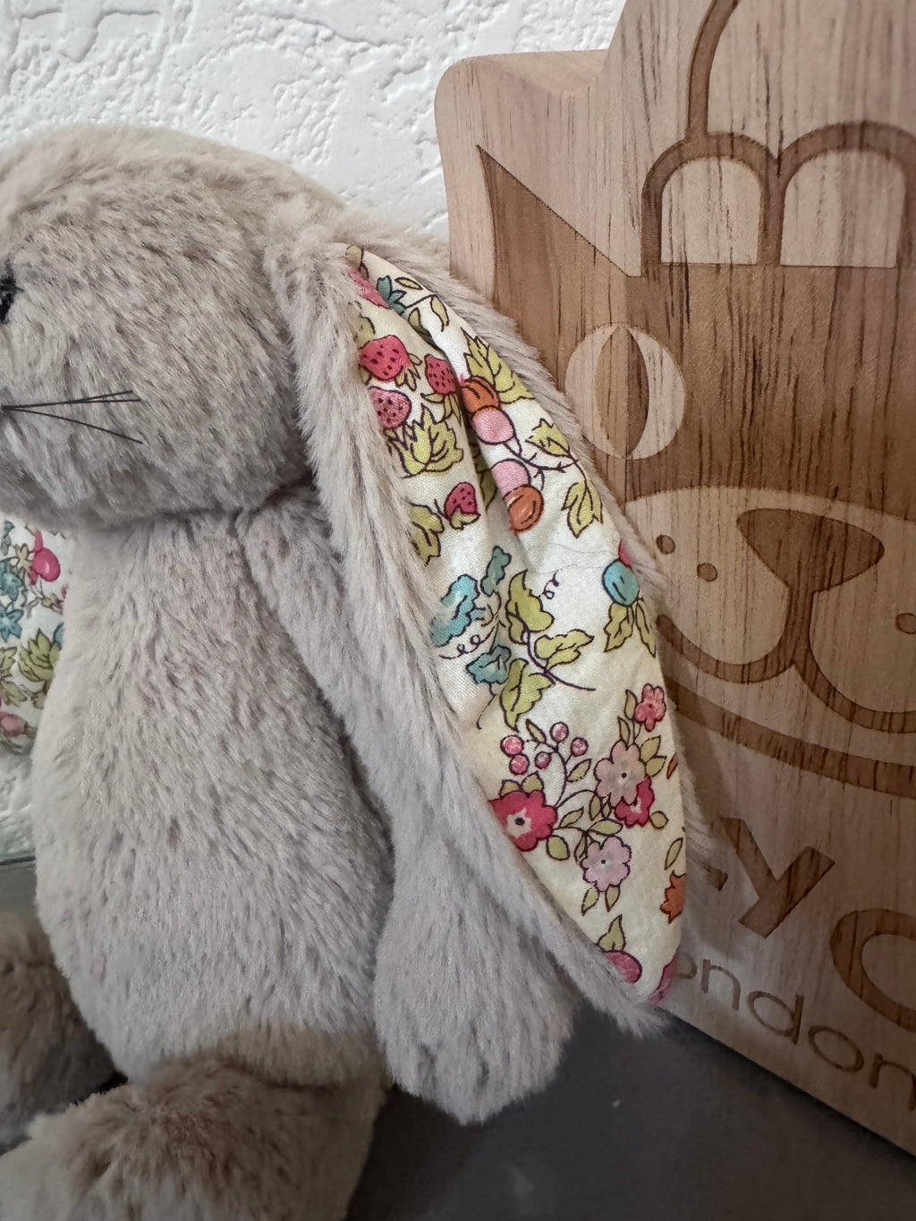 Jellycat Bashful Blossom Liberty Beige Bunny | Small