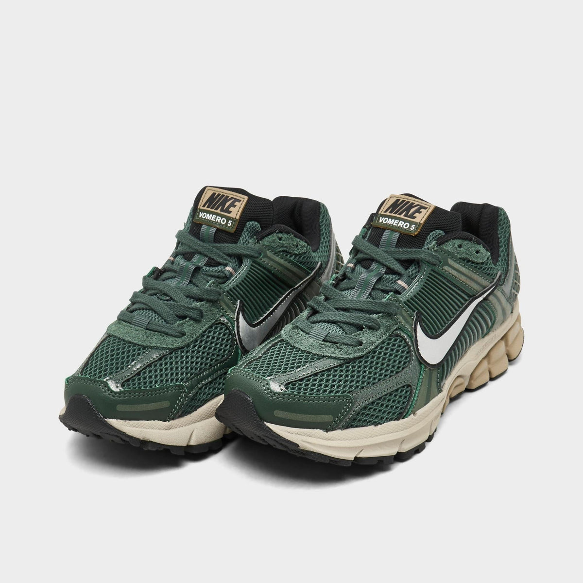 [fn6742-300] Womens Nike Zoom Vomero 5 'vintage Green'