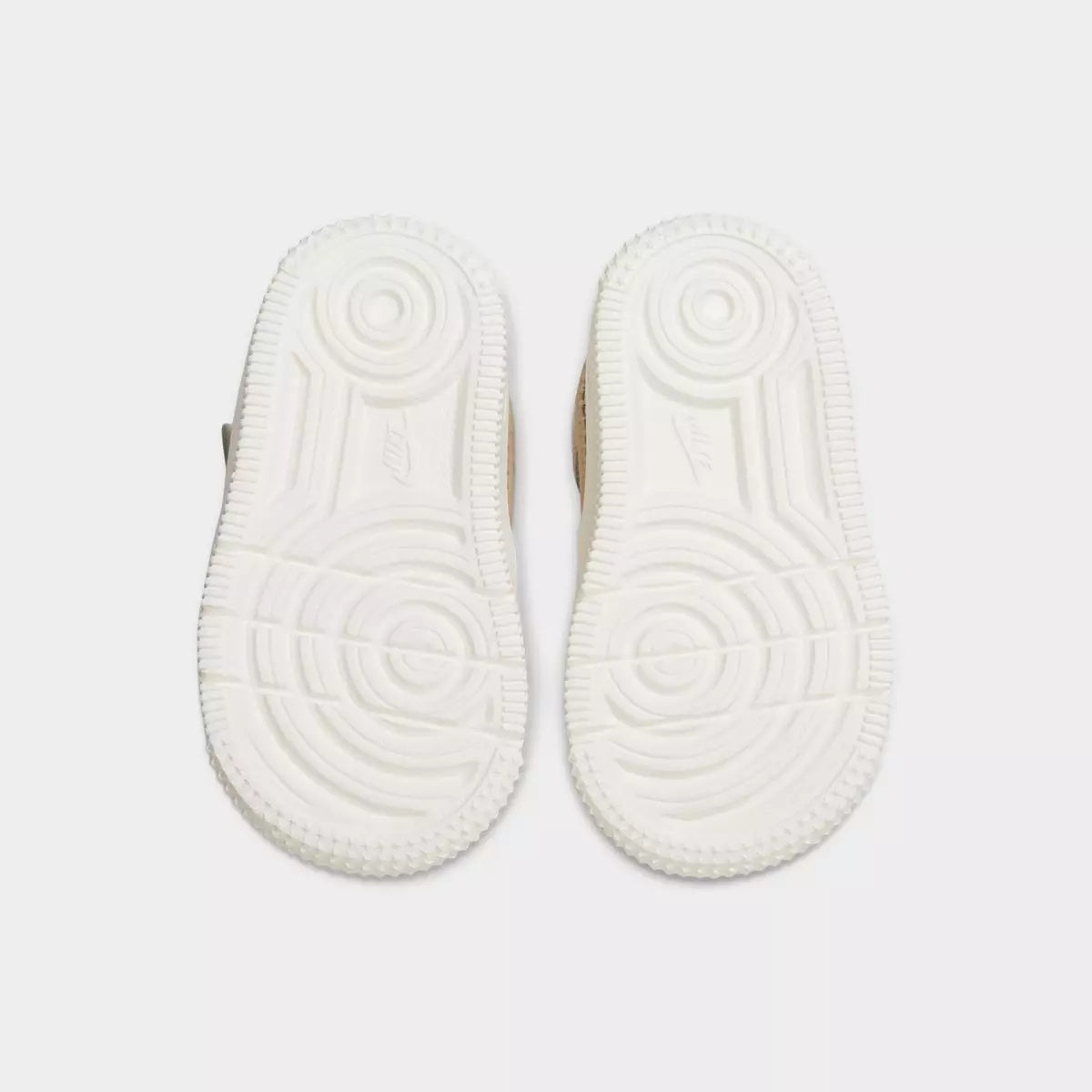 Nike Women's Force 1 Low SE EasyOn - Sanddrift/Sail
