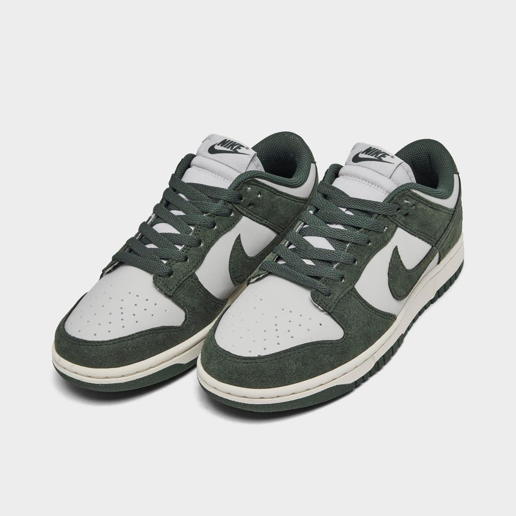 [hj7673-002] Womens Nike Dunk Low Next Nature 'viintage Green'