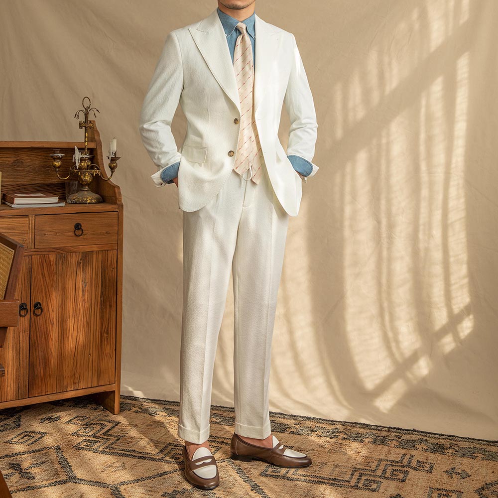 Fashion 2 Pieces Mens Suit Peak Lapel  For Party