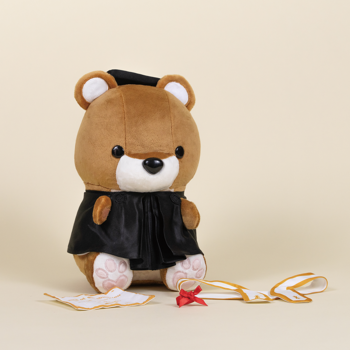 Graduation Teddi