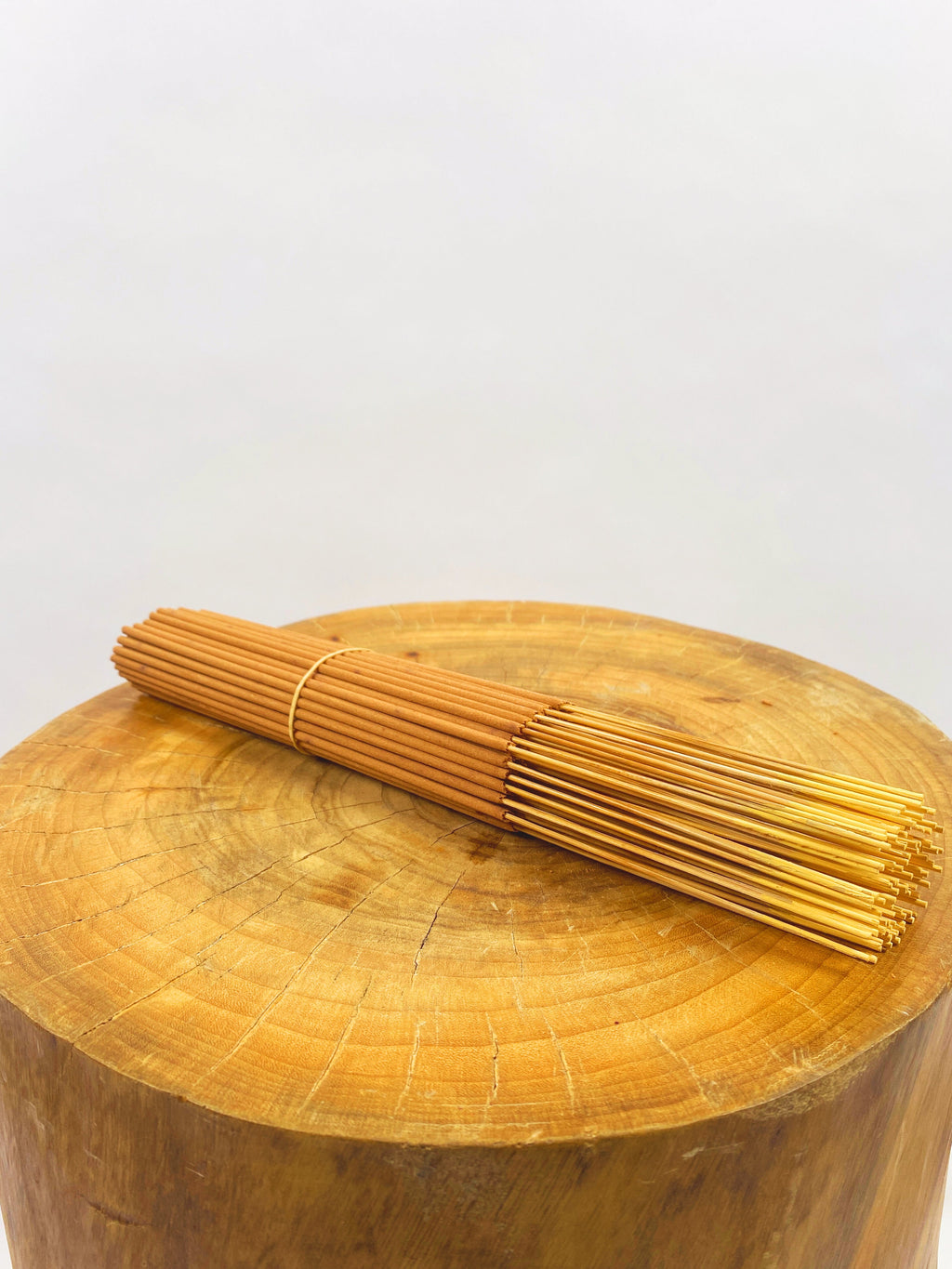 Vanilla Incense Sticks Aromatic Home Fragrance Relaxation Aromatherapy