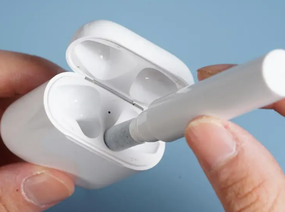 Cleaning Kit for Airpods - All Models Compatible