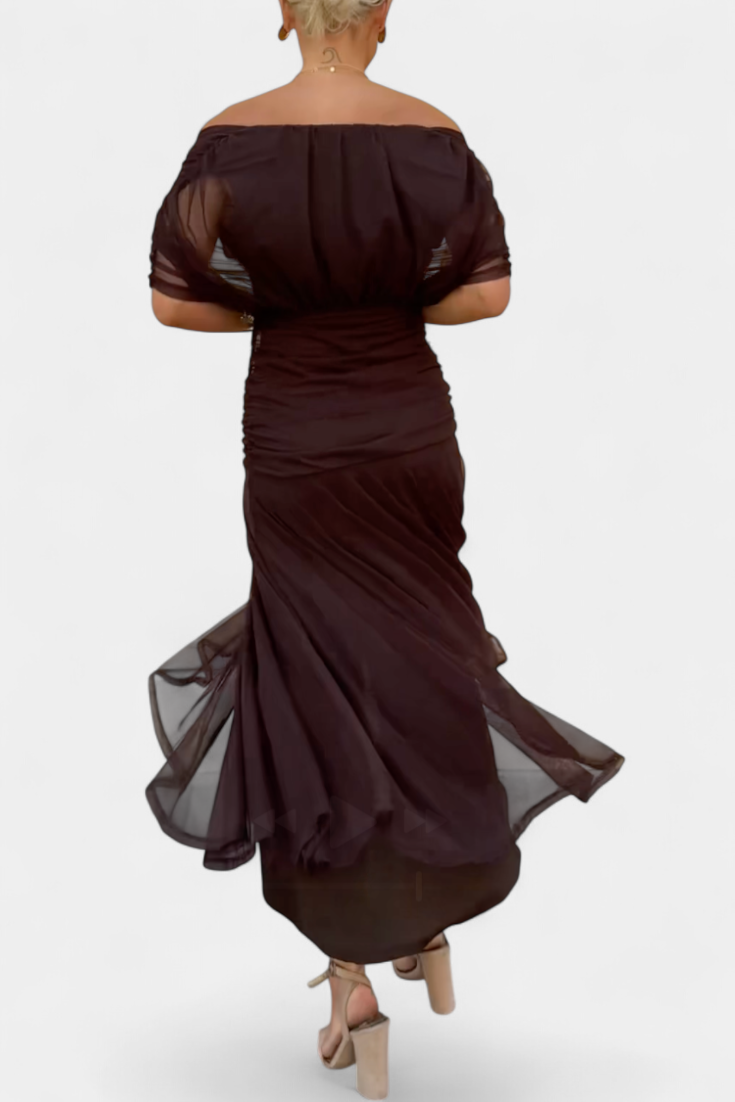 Lucasta | Elegantes schulterfreies Kleid
