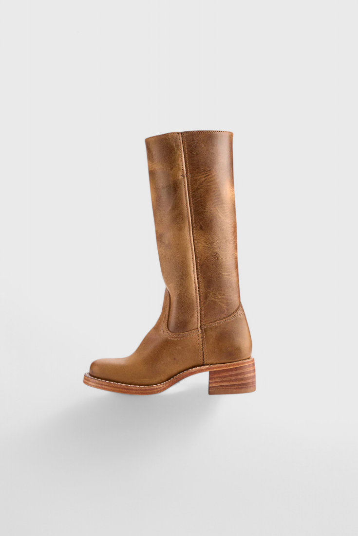 Fenella | Klassische kniehohe Stiefel mit Absatz