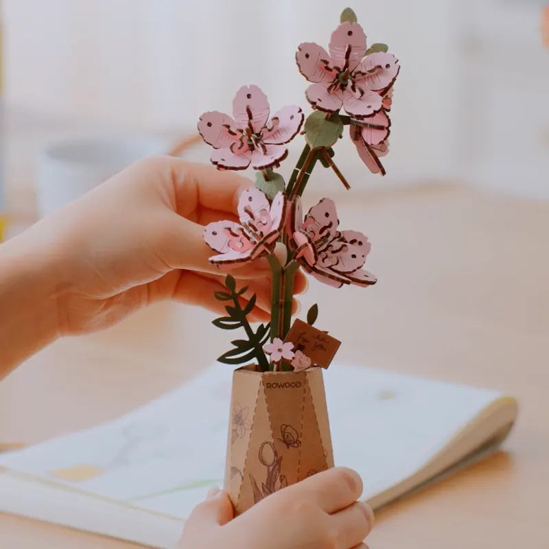 Robotime Rowood Bloom Sakura TW101